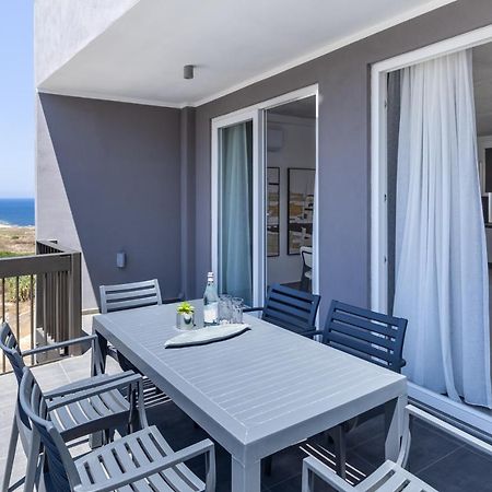 Seaside Luxury In Pembroke St Julians Apartment Exterior photo