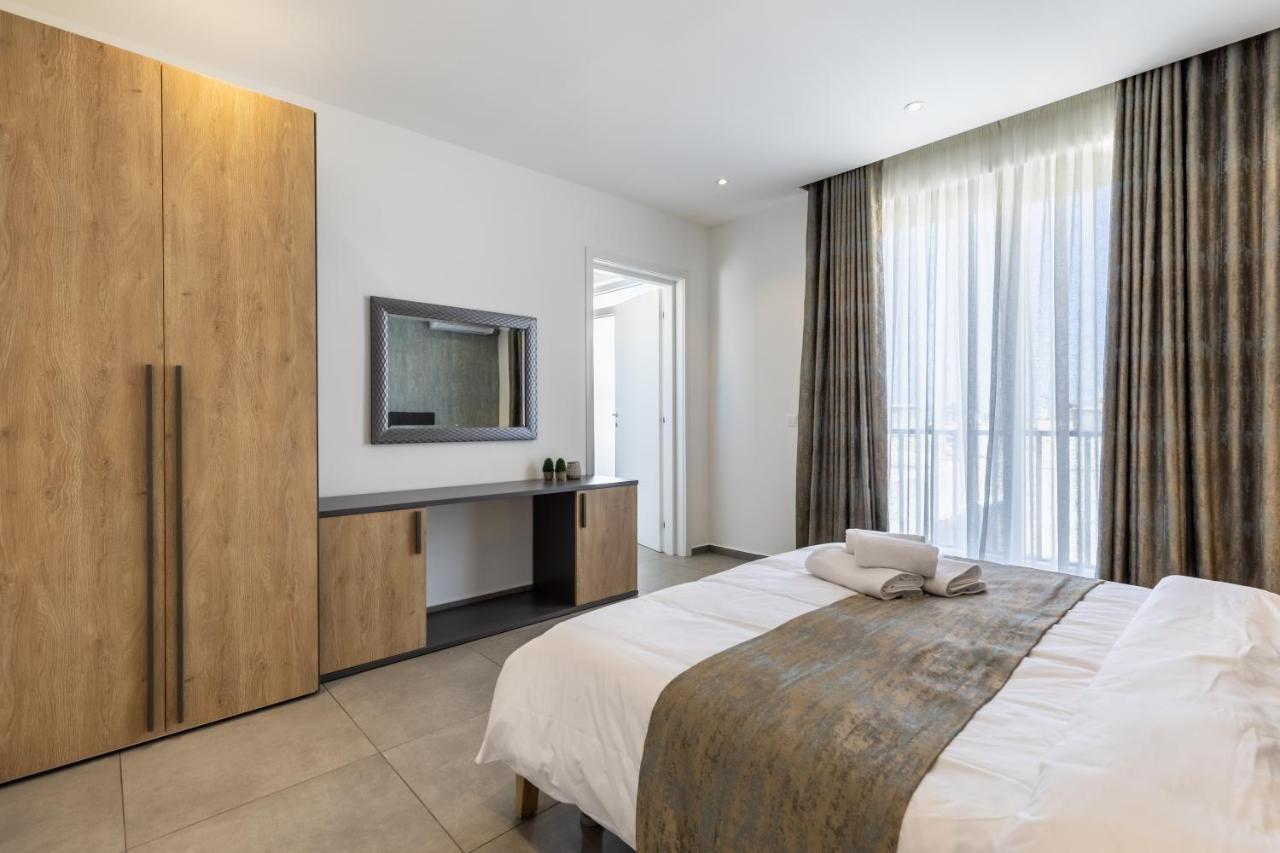 Seaside Luxury In Pembroke St Julians Apartment Exterior photo
