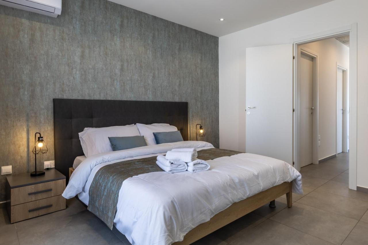 Seaside Luxury In Pembroke St Julians Apartment Exterior photo